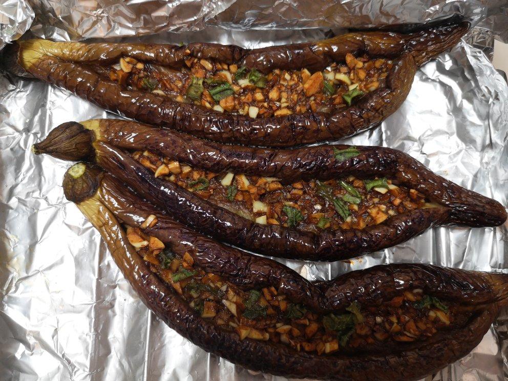 CC招牌菜销魂烤茄子，百吃不厌！