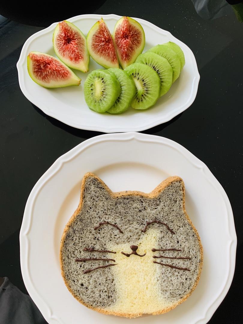 蓝猫＆龙猫吐司~猫头吐司