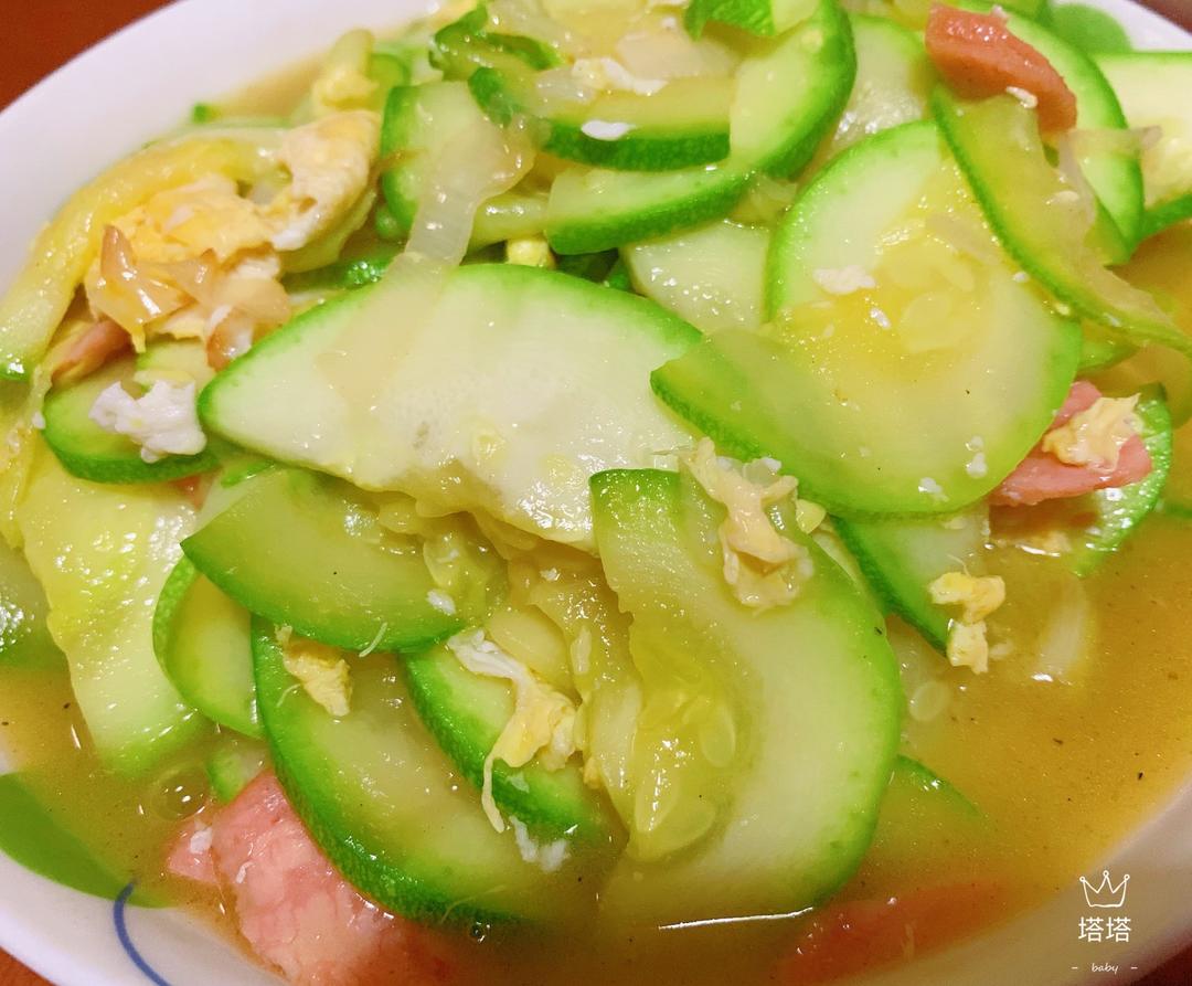 西葫芦鸡蛋炒火腿