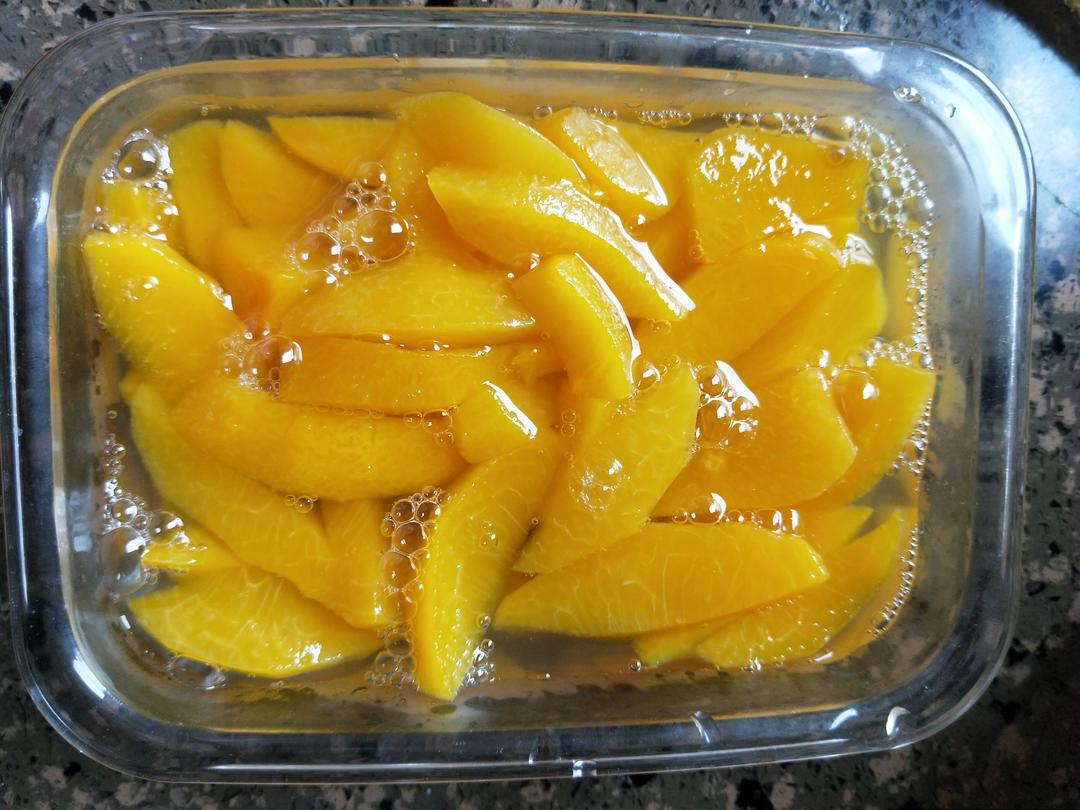 黄桃罐头