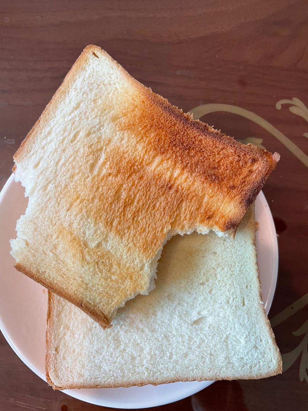 烤箱烤吐司片的做法 步骤1