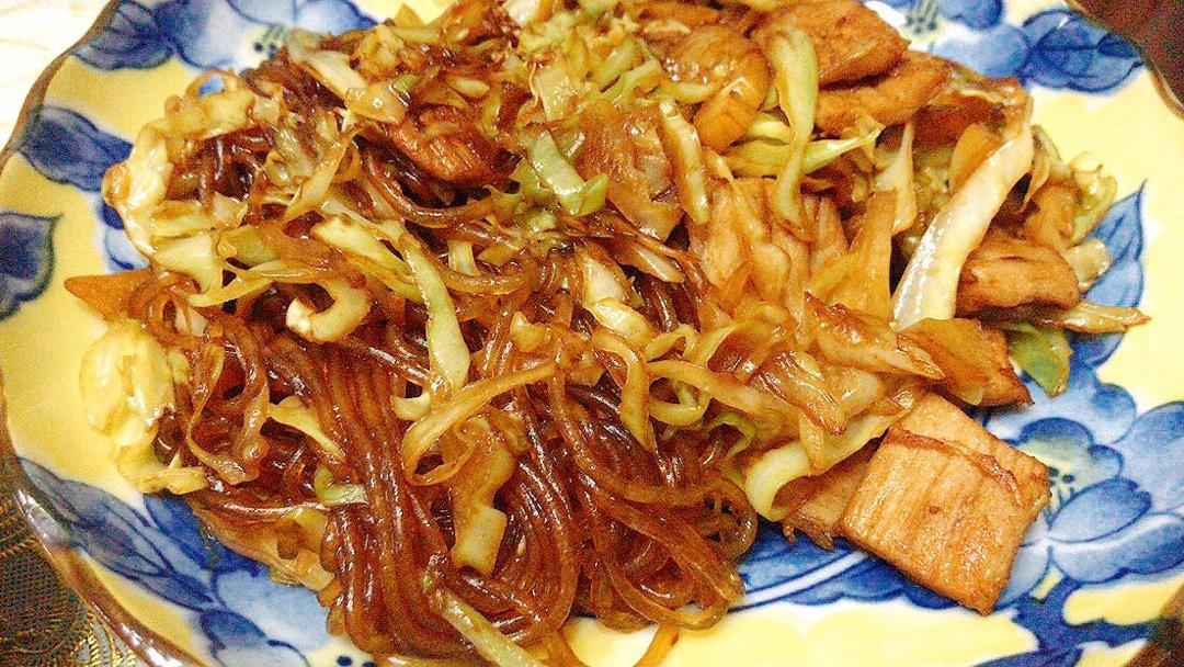 coco小鳗鱼做的富贵小炒(大头菜炒粉丝)