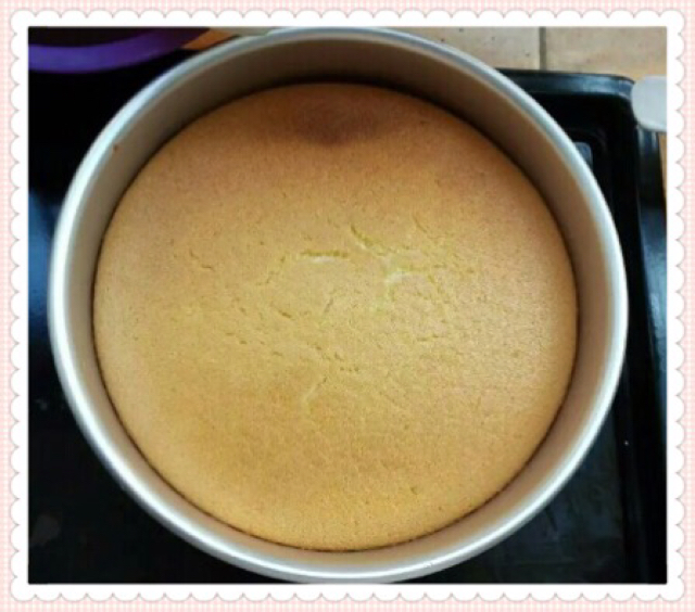 烤箱做蛋糕（戚风蛋糕的做法）