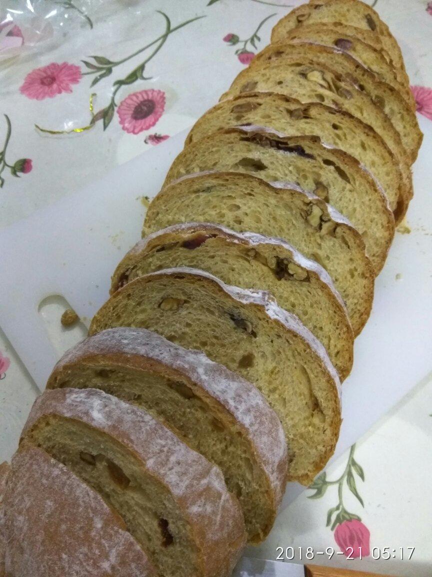 黑麦核桃红糖面包