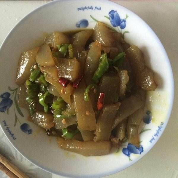 陌笙人做的青椒炒魔芋