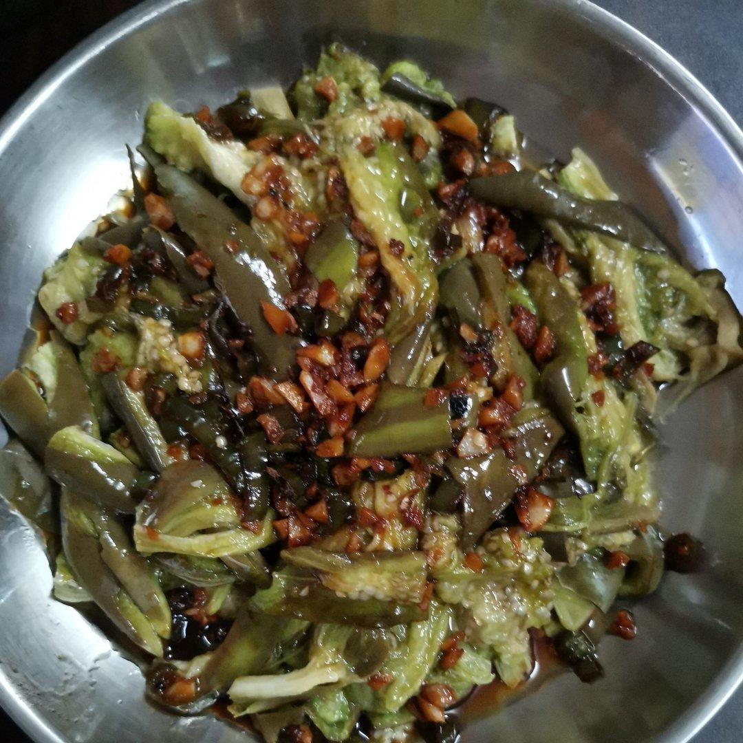 妈妈手撕茄子：最好的家常味道