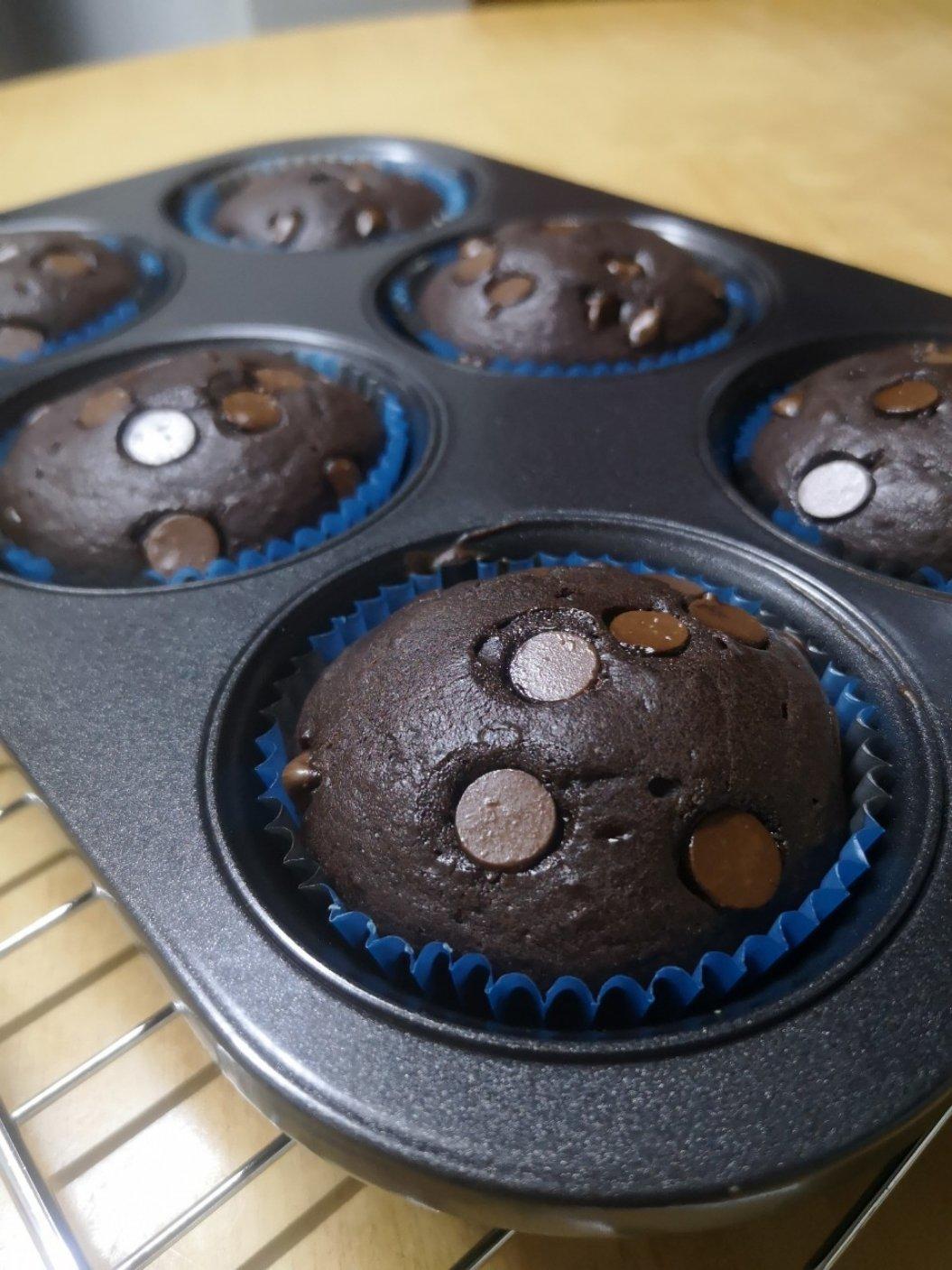 巨简单❗️超快速❗️巧克力玛芬蛋糕❗️好吃哭了