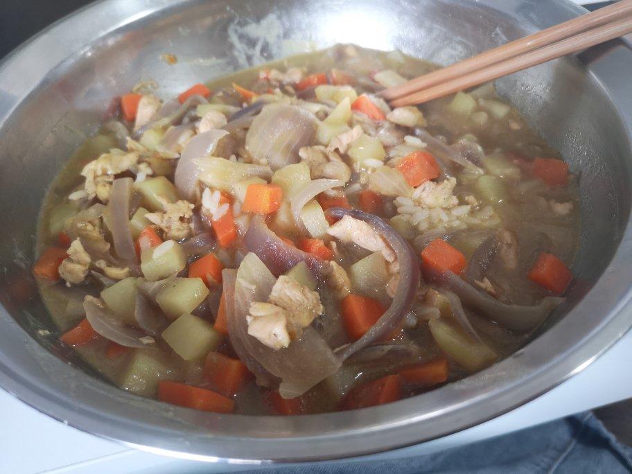 土豆咖喱鸡肉