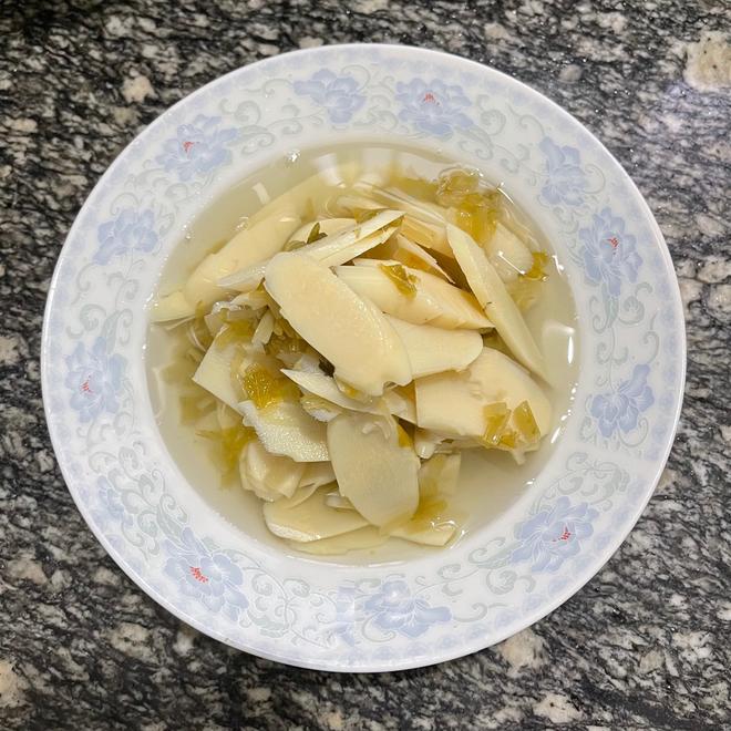 宁波家常菜雪菜煮鞭笋的做法