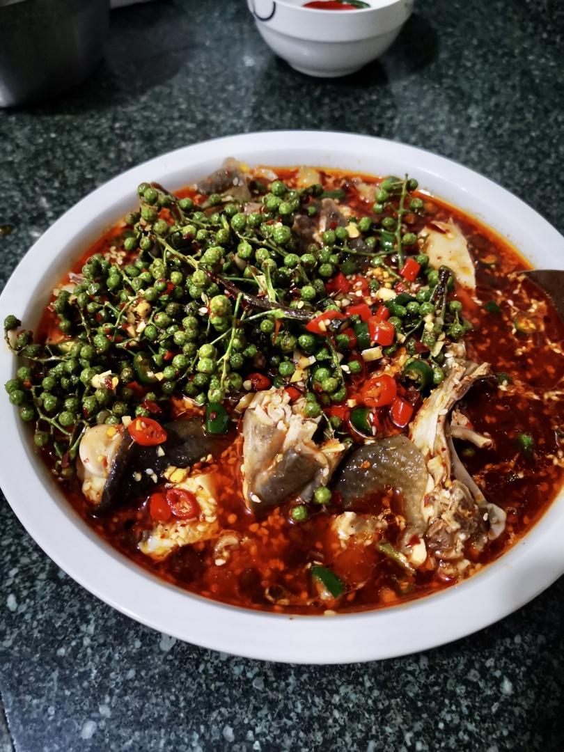 用户33592b0e做的藤椒鸡重口味江湖菜