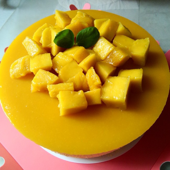 料超足的芒果慕斯蛋糕