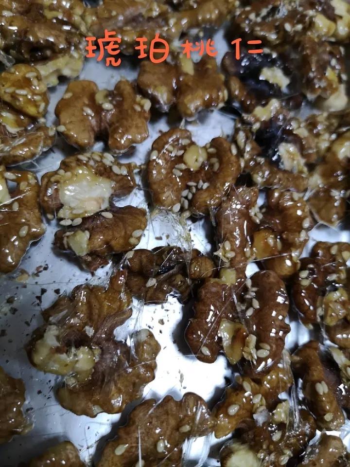 【琥珀核桃仁】冰糖无油不粘手