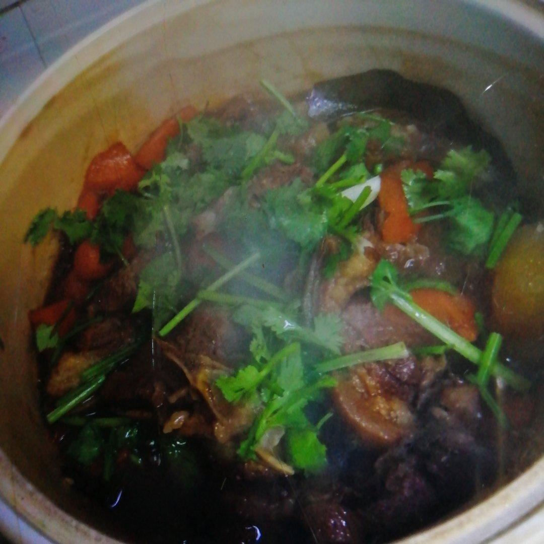 红烧羊排胡萝卜