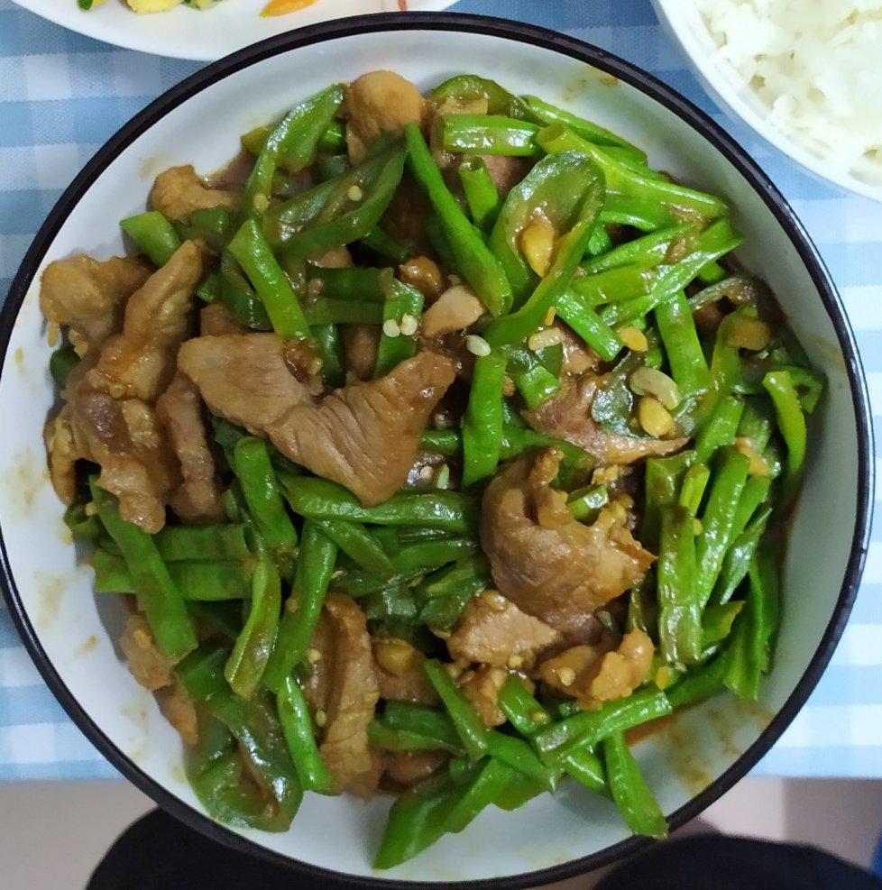 豆角炒肉丝