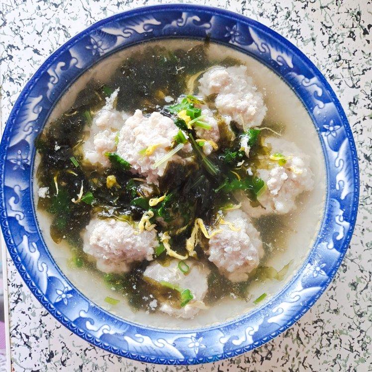 🔥这个季节一定要给孩子多喝这道紫菜肉丸汤，补铁又补钙❗️