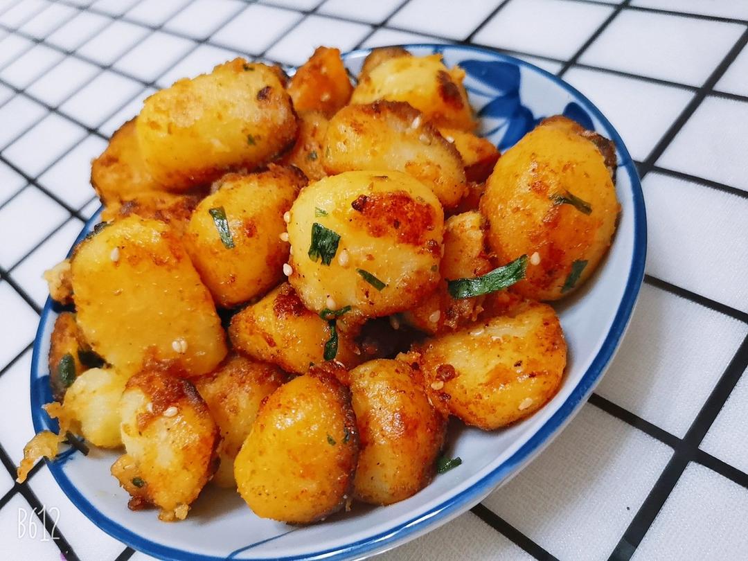 红烧马铃薯香煎土豆红烧土豆块