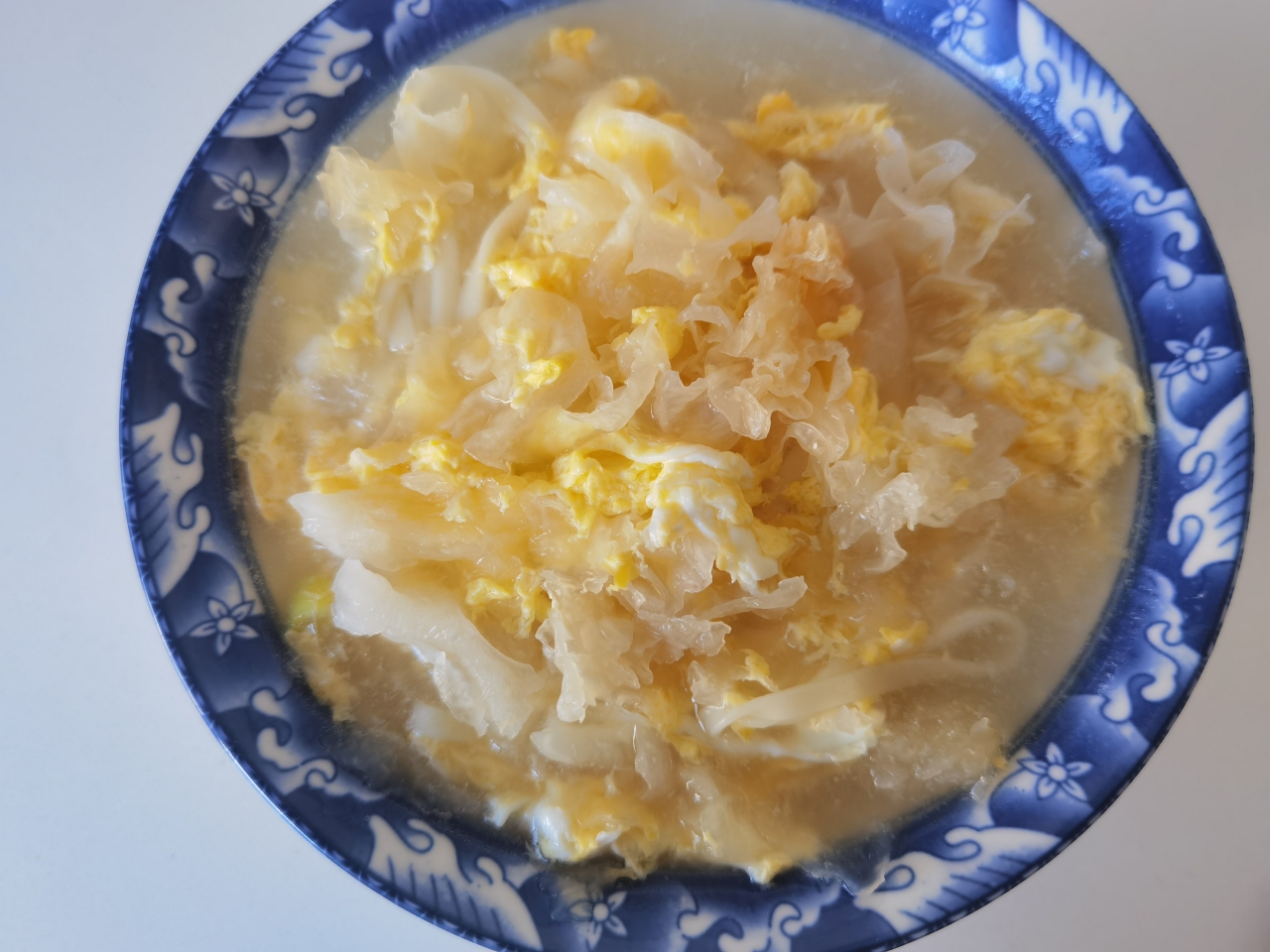 银耳鸡蛋汤