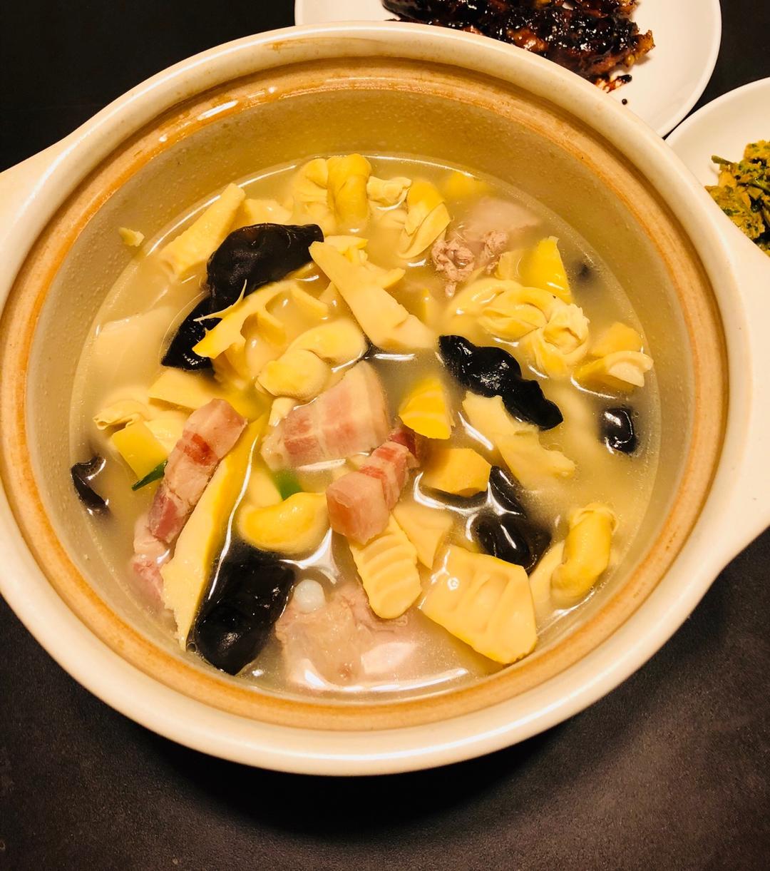 腌笃鲜
