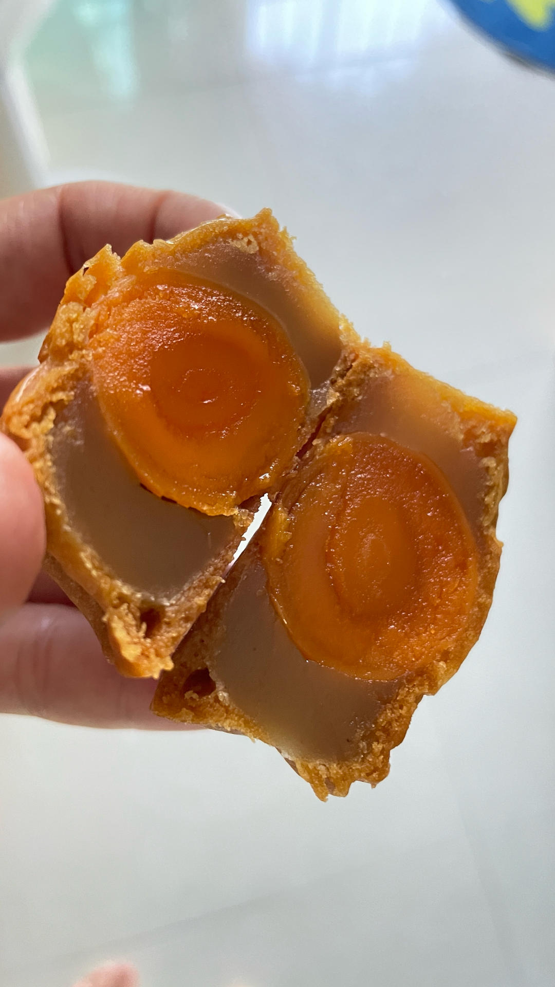 广式月饼——蛋黄莲蓉月饼