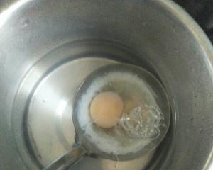 红糖水荷包蛋的做法 步骤3