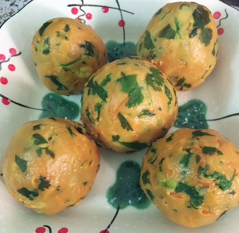 堂妈小厨——玉米菜窝头