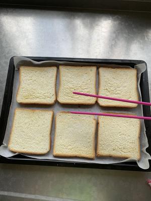 零失败！黄油烤面包片的做法 步骤9