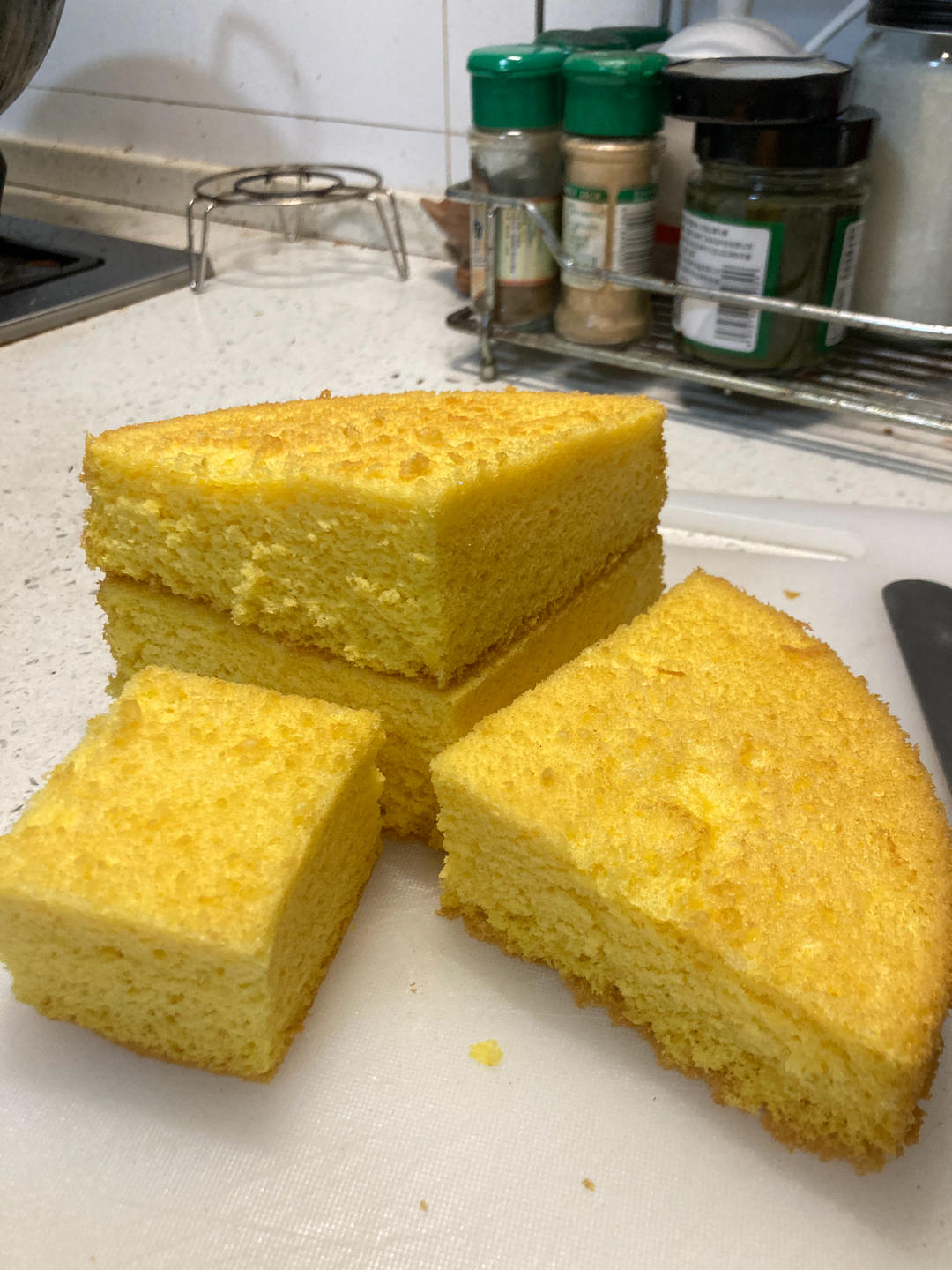 比戚风还要柔软Q弹的海绵蛋糕