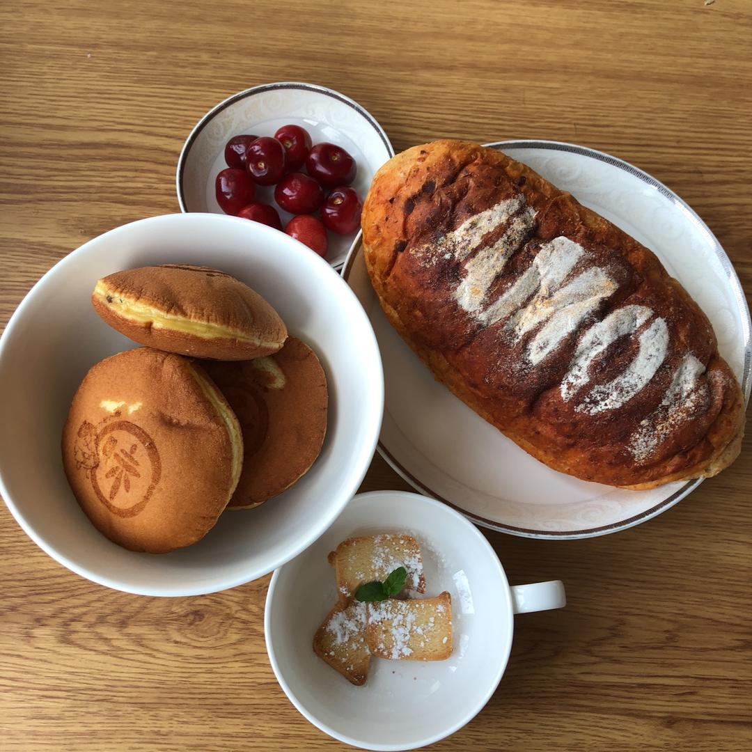 极简风炼奶小饼干