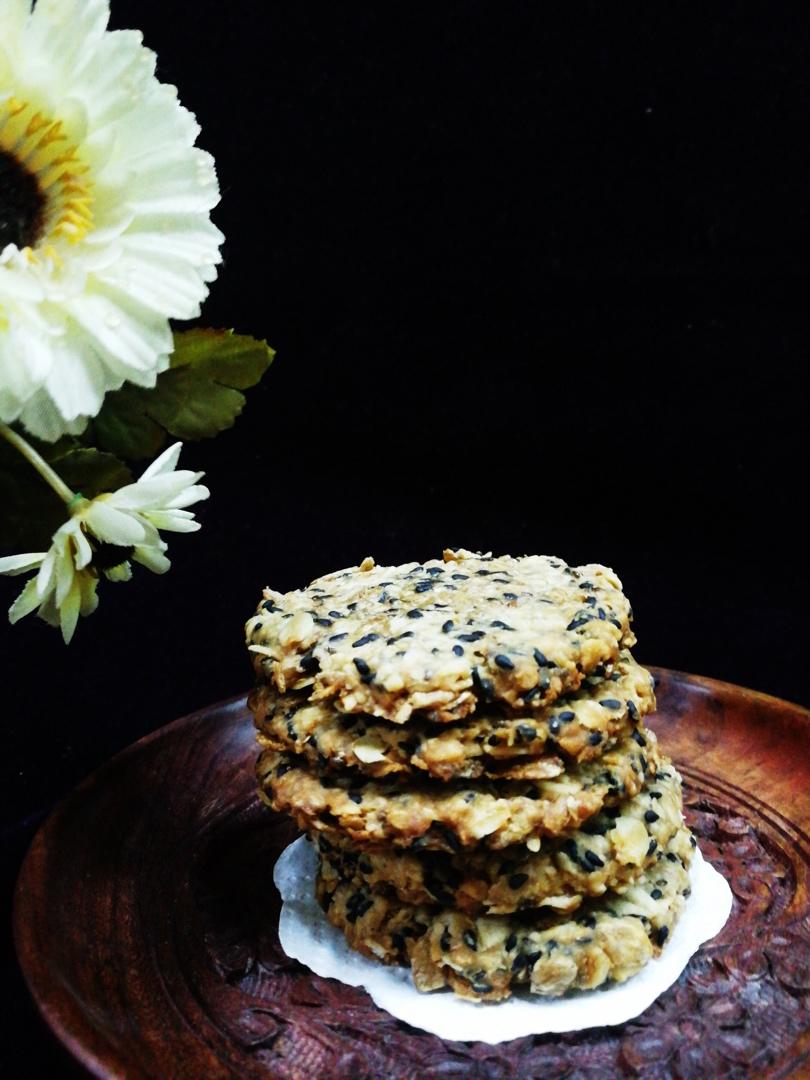 越嚼越香的代餐燕麦饼干！低糖咸甜口！超简单！