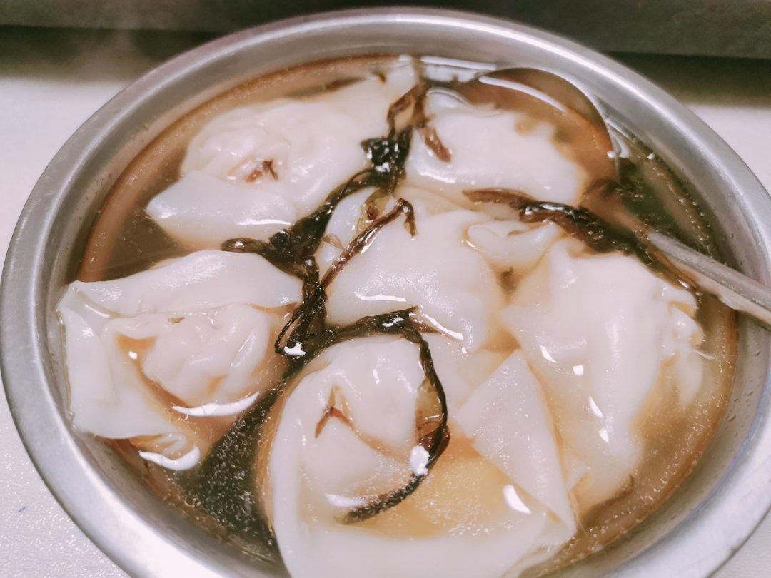 皮蛋猪肉大馄饨