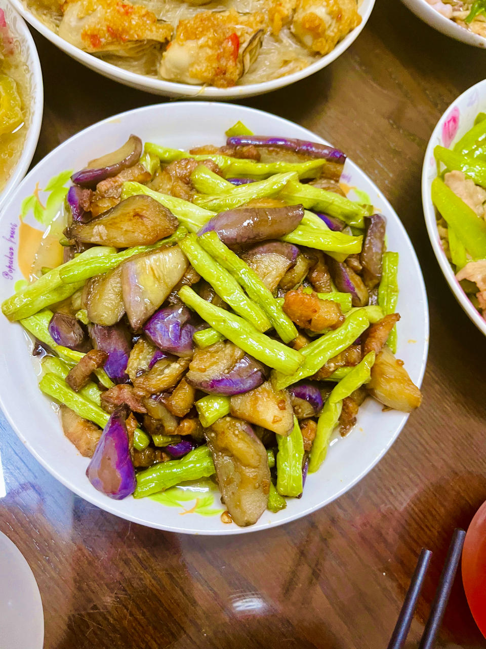 不需要油炸简单美味易操作五花肉豆角茄子家常做法