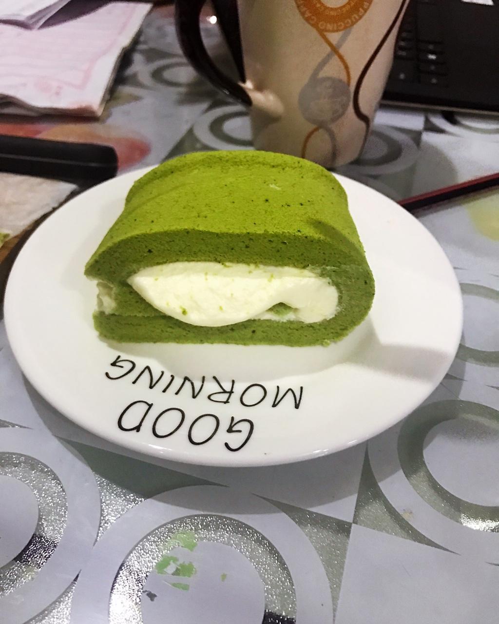 抹茶戚风蛋糕卷