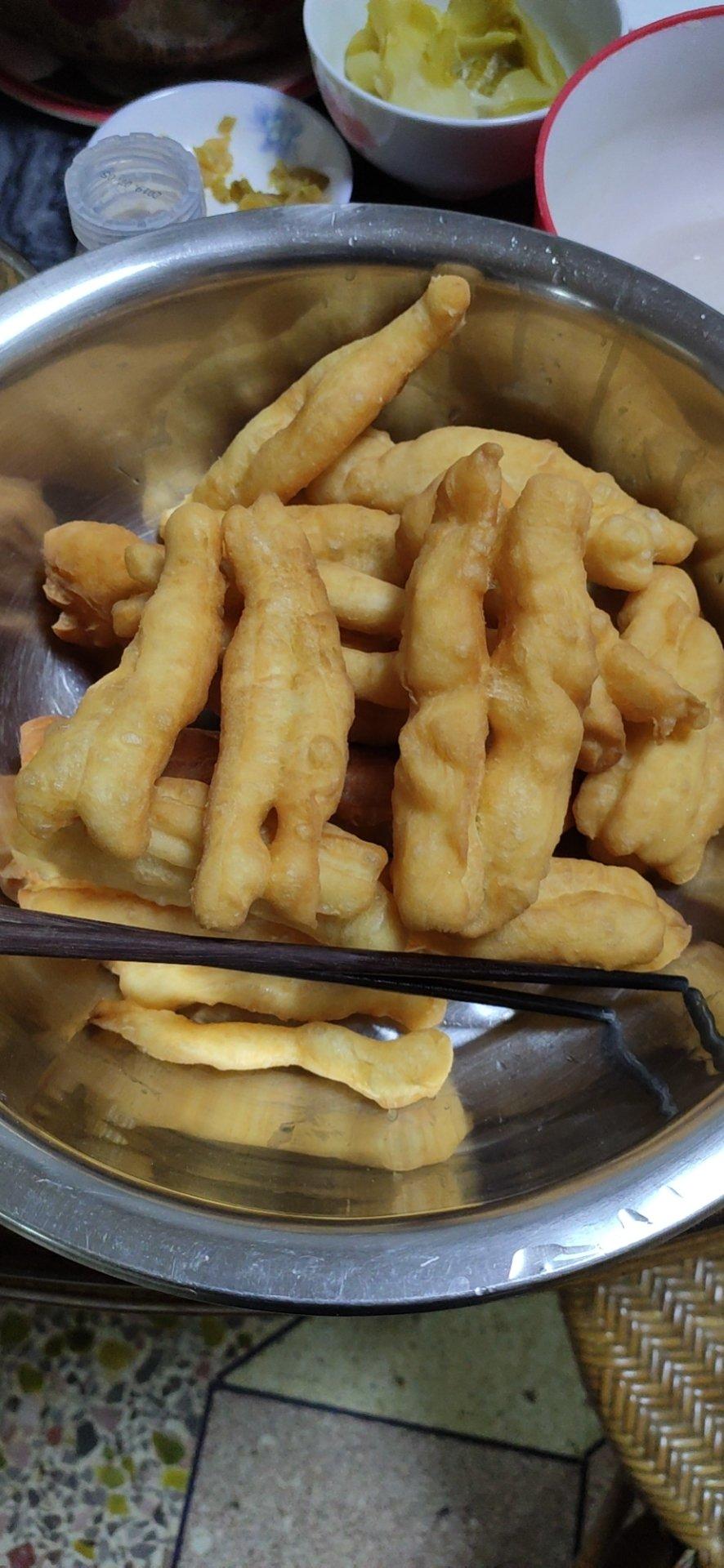 自制无泡打粉油条