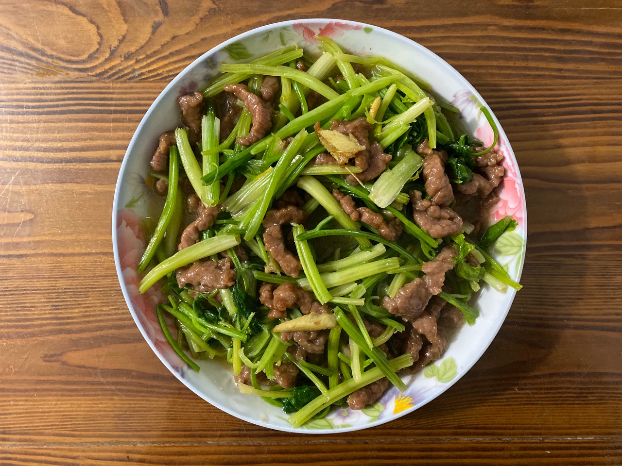 芹菜炒牛肉丝——牛肉超嫩滑的做法