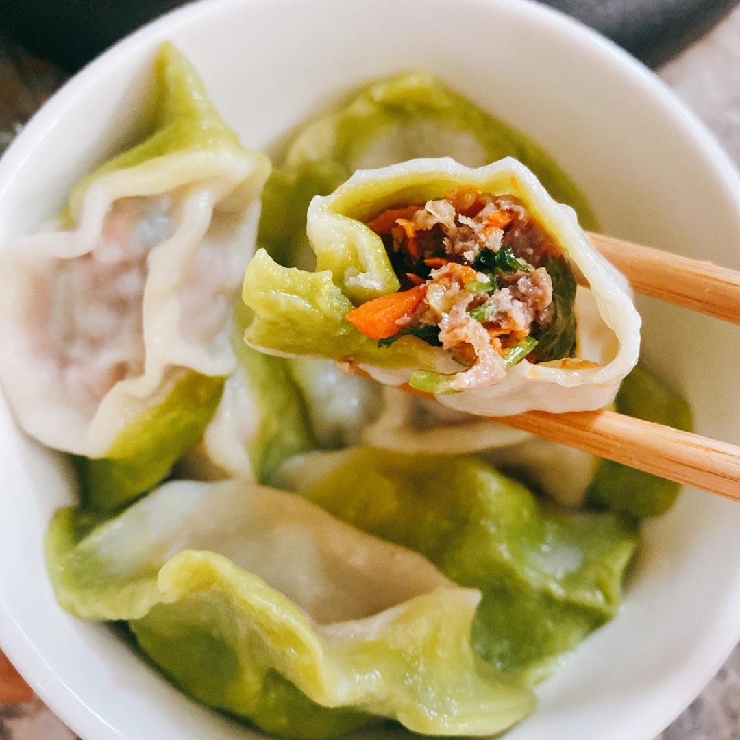 胡萝卜牛肉香菜饺子