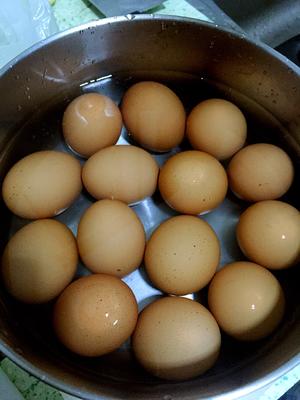 上班居家出行必备之五香卤蛋的做法 步骤3