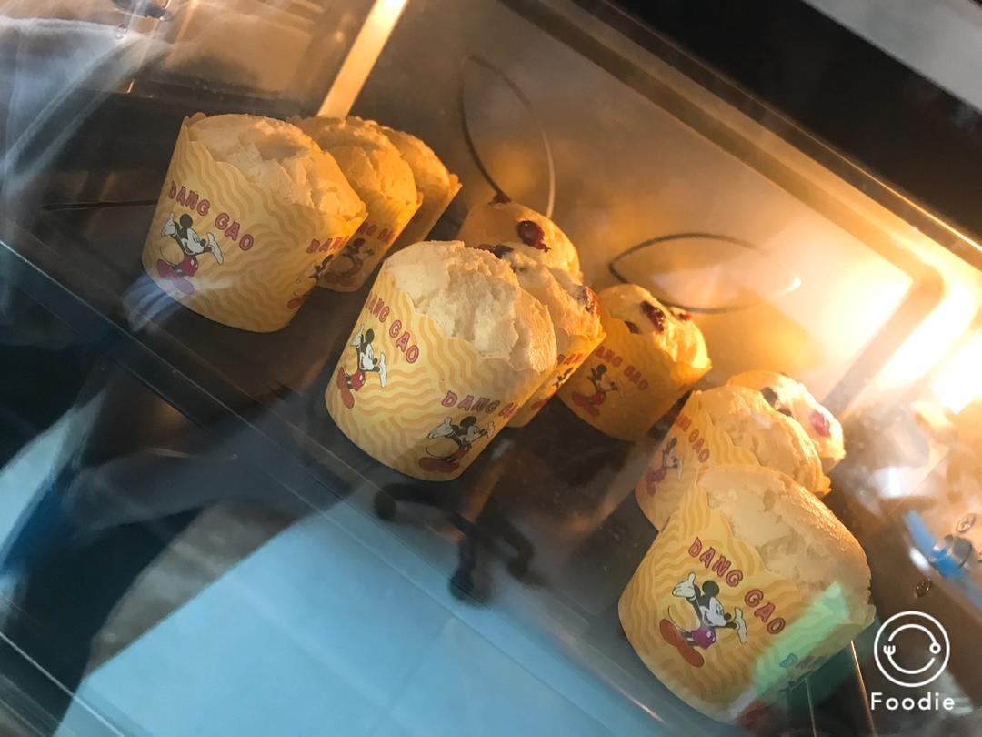椰蓉棉花纸杯蛋糕