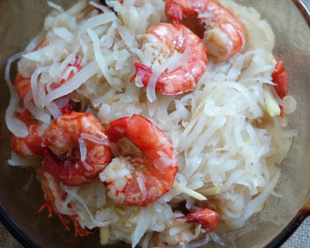 白萝卜焖虾🦐（做法超级简单）