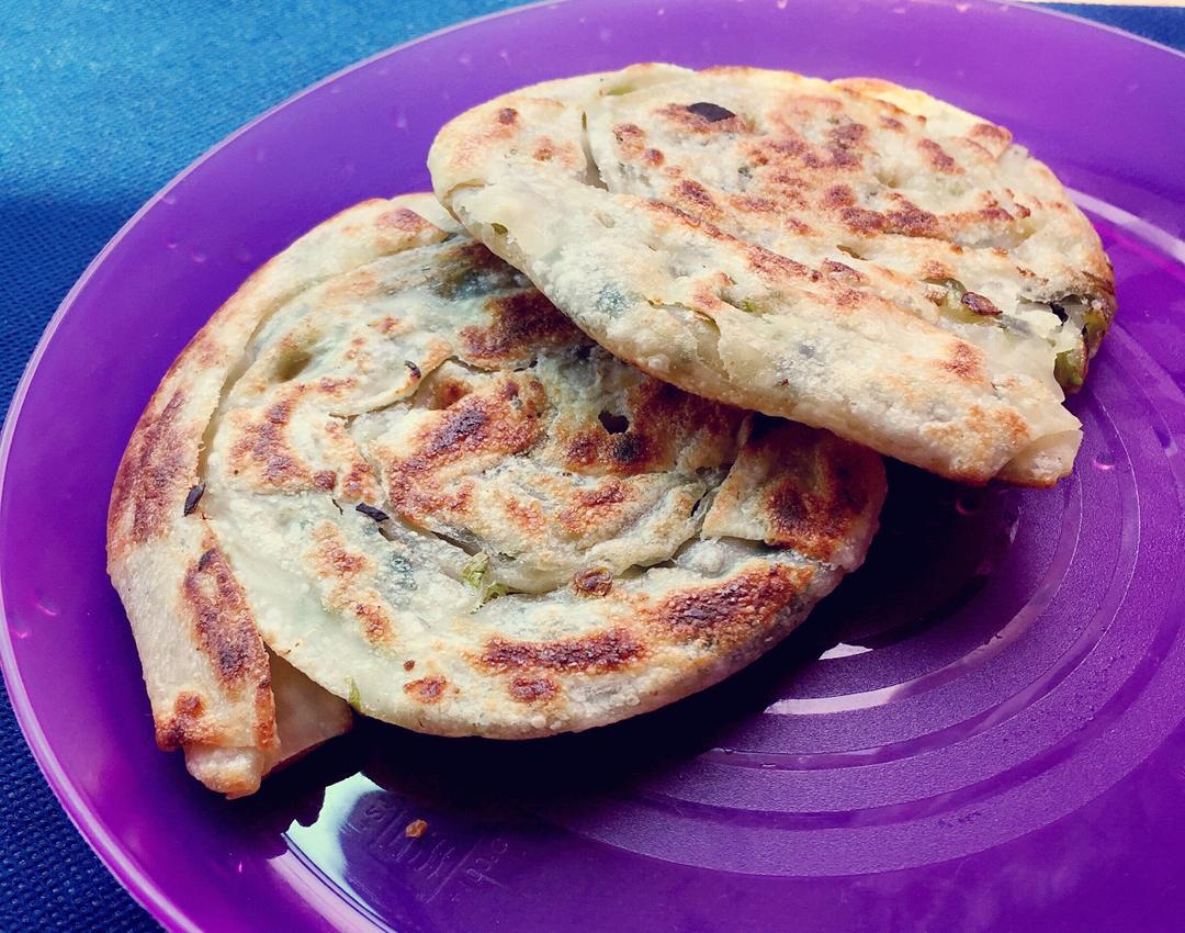 小馄饨皮葱油饼