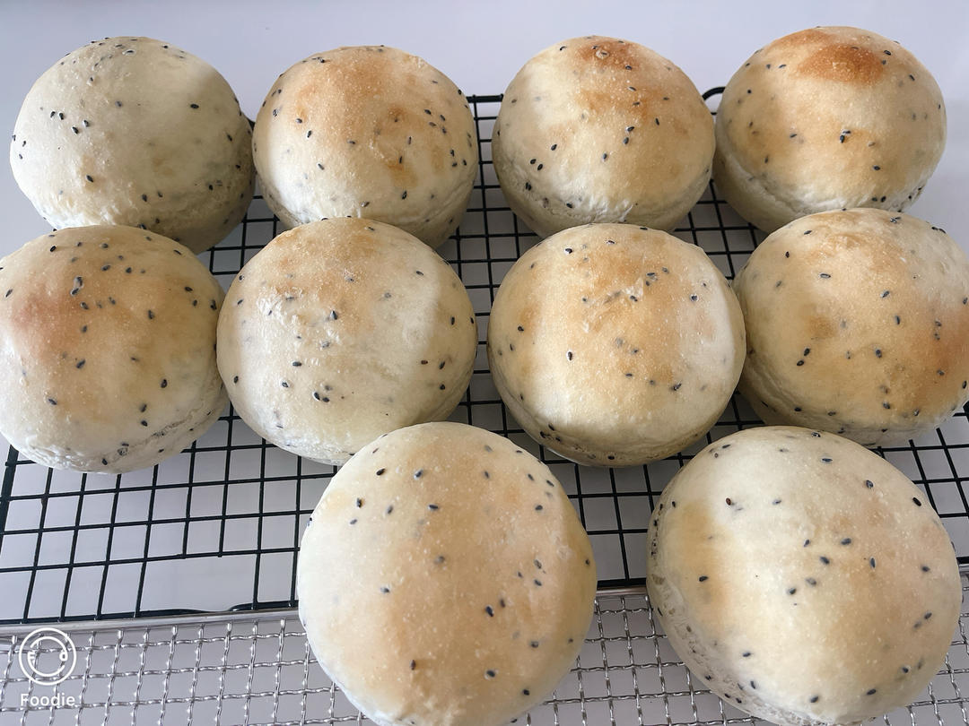 咸盐黑芝麻吐司