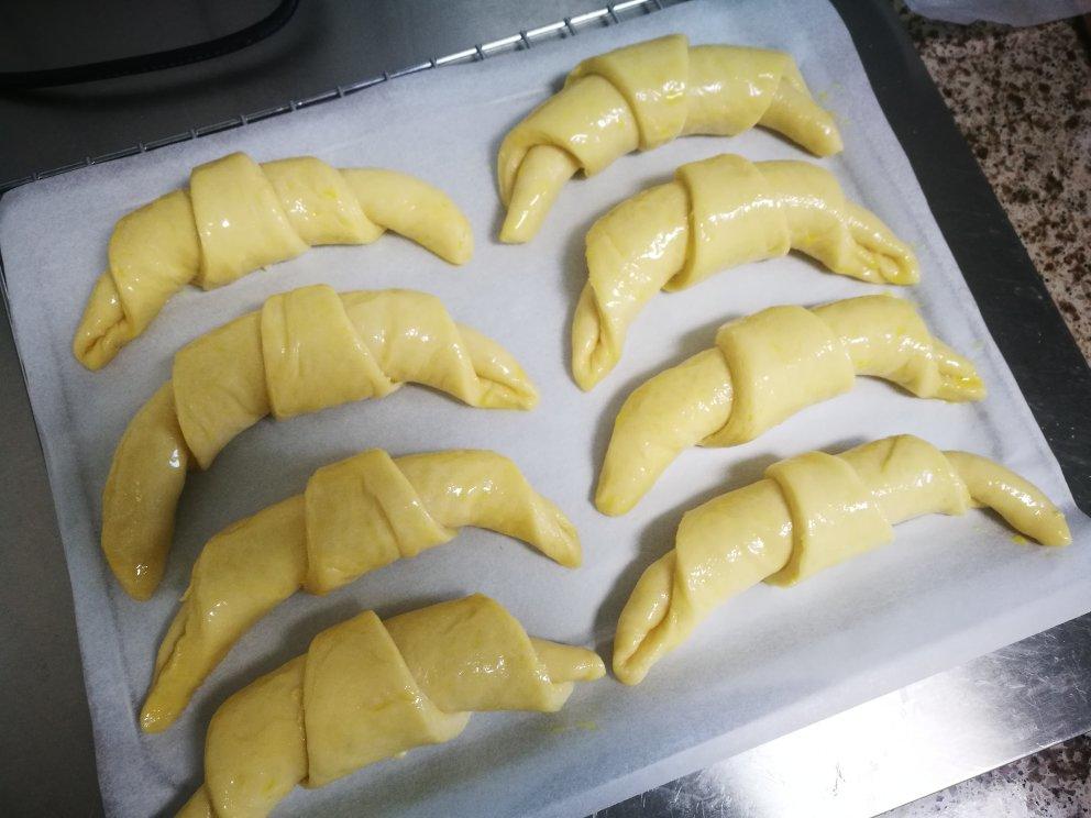 可颂面包卷