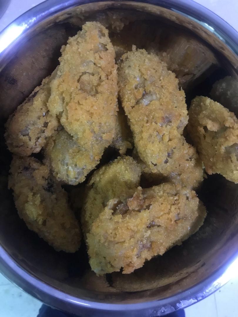 蒜香炸鸡翅