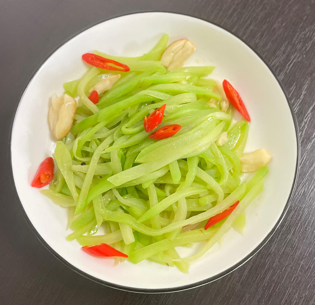 清甜爽口好味道-快炒佛手瓜