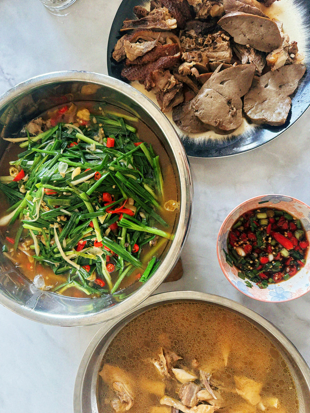 小河帮的葱葱鲫鱼