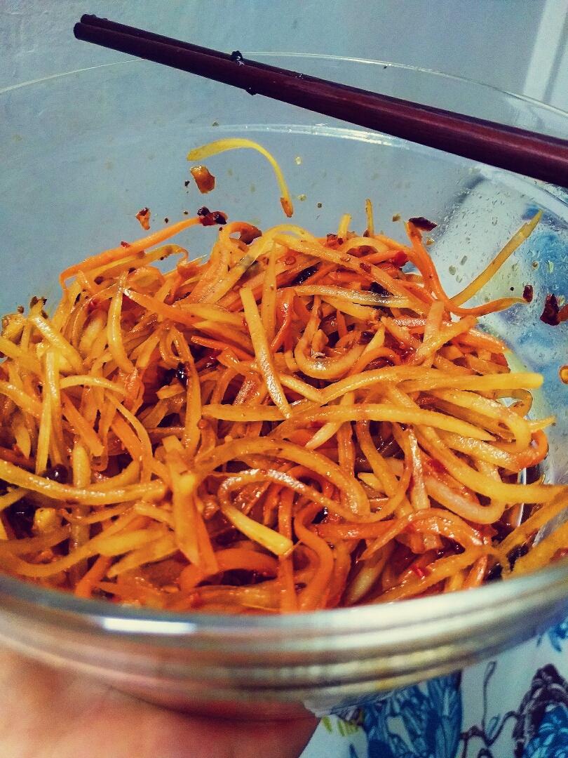 凉拌土豆丝