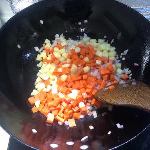 好喝又营养的胡萝卜浓汤的做法 步骤4