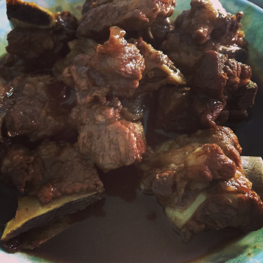红烧排骨