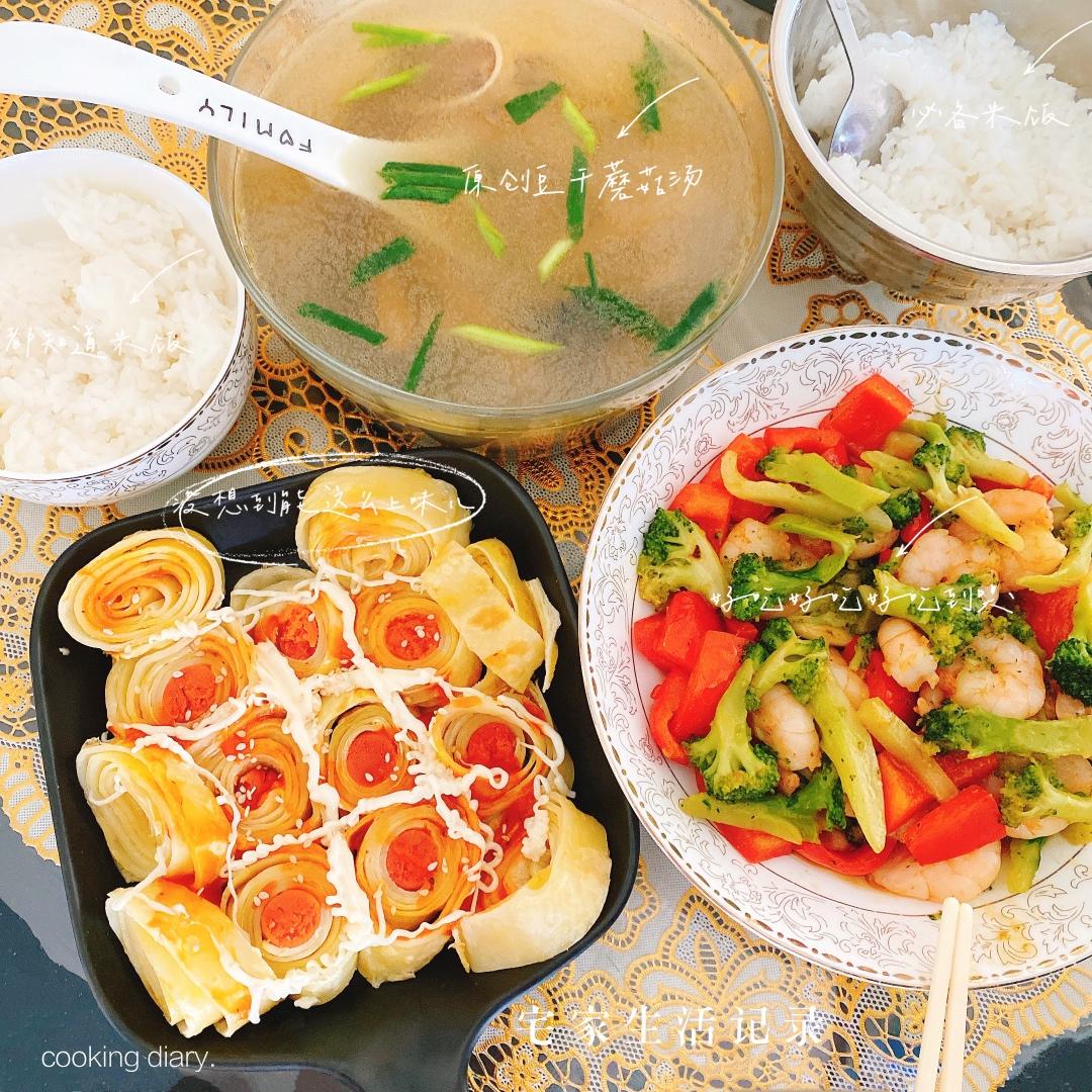 西兰花炒凤尾虾