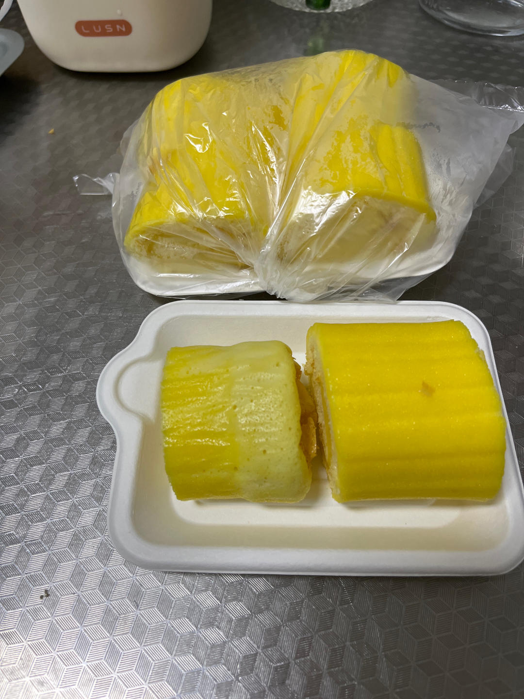 不开裂 不掉皮 保姆级基础蛋糕卷做法 这次一定要把你们给教会了