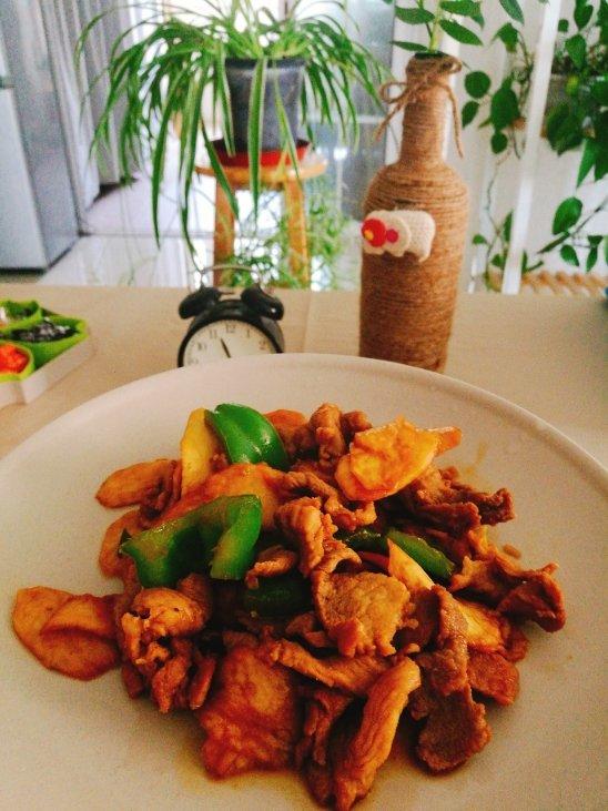 茭白青椒肉丝炒毛豆